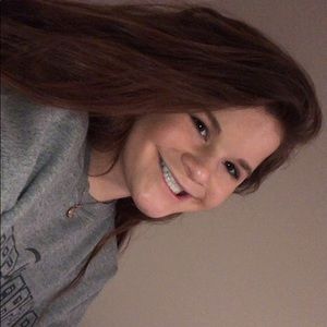 Meet your Posher, Haylee